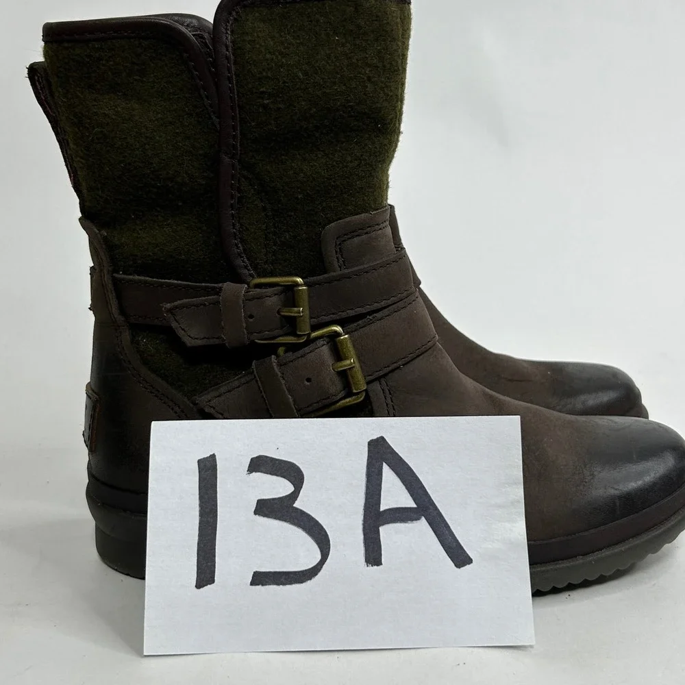UGG Waterproof‎ Kids Boots Brown Green Wool Buckle Zip Size 5
